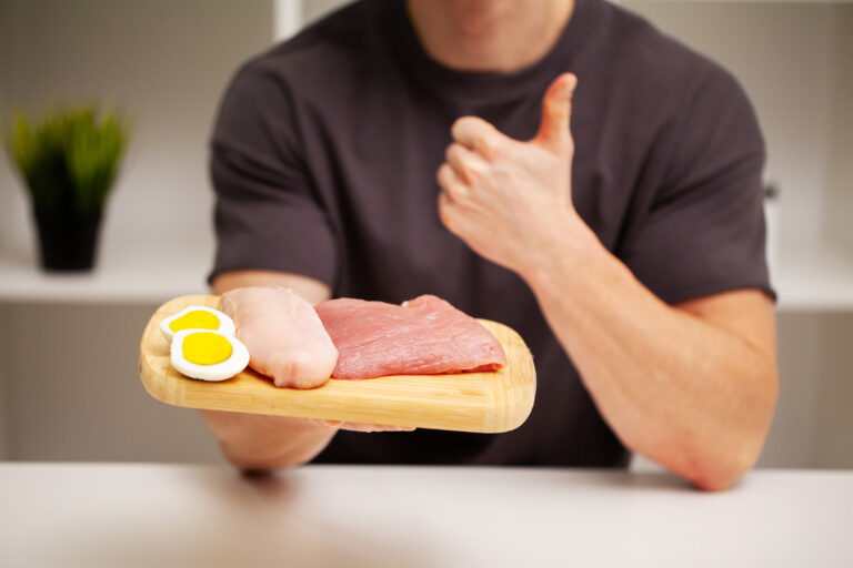 NO Veggies, Just Meat? I Tried the Carnivore Diet… Here’s the Truth