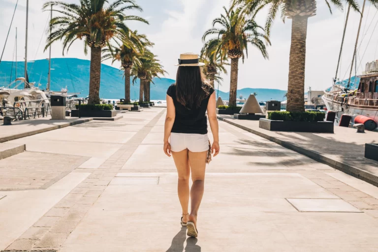 How to Easily Hit 15,000 Steps a Day While on Vacation